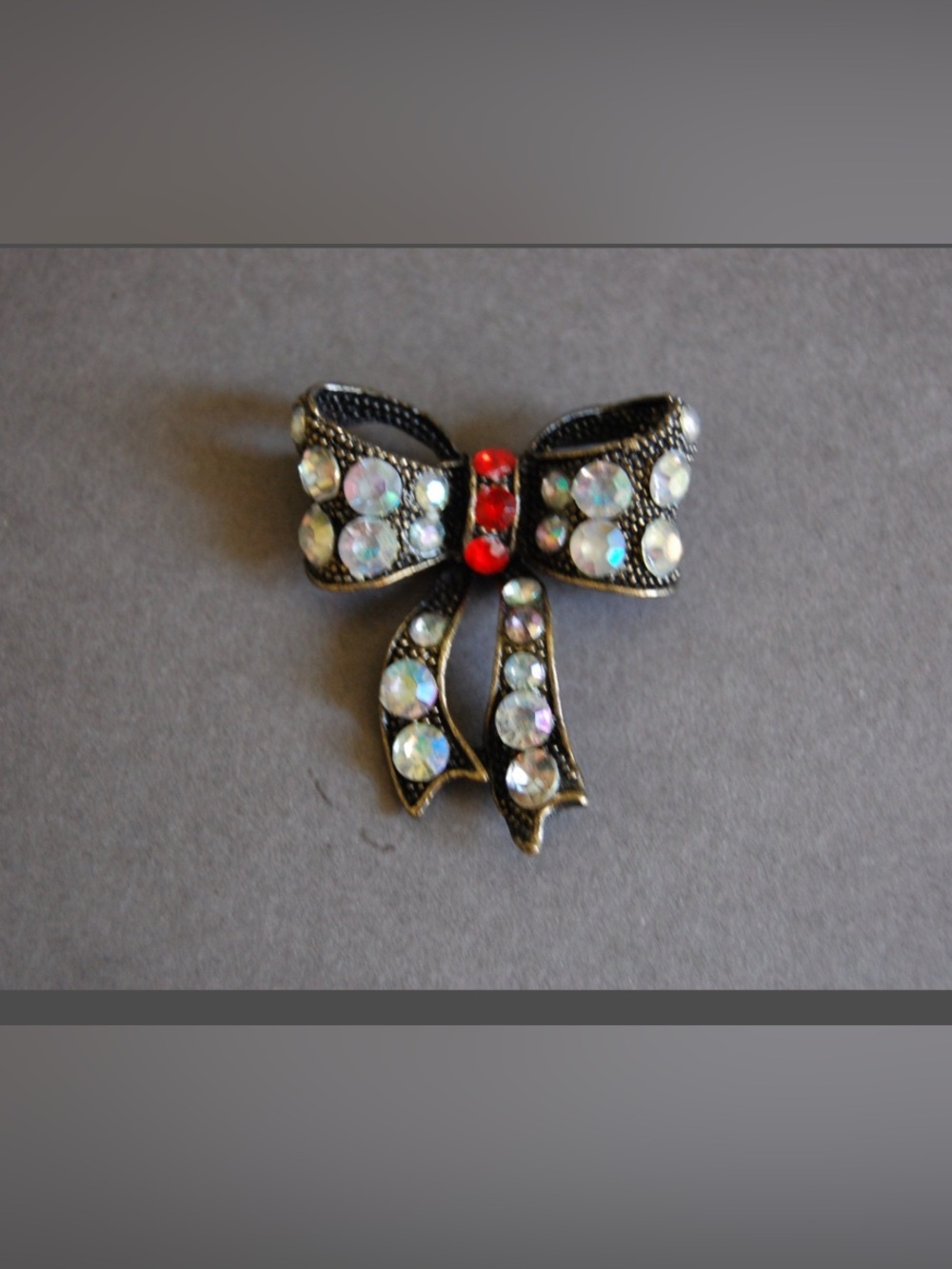 AB Rhinestone Bow Pin, NWOT